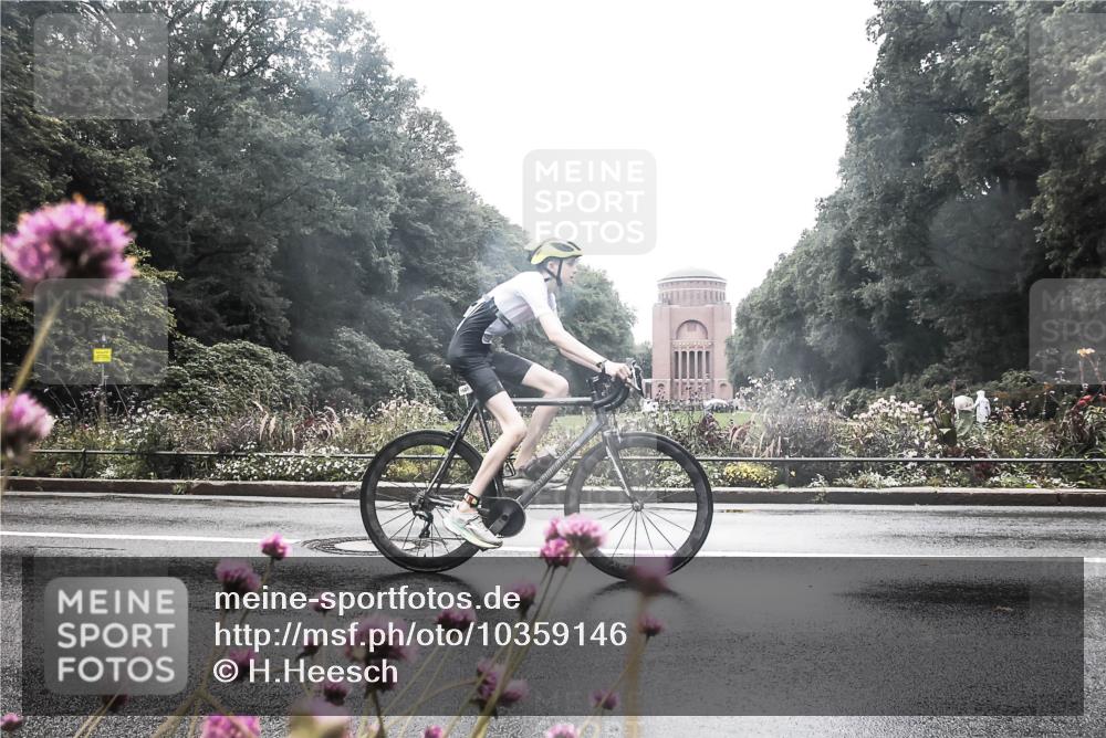 13.09.2026 - Stadtparktriathlon H.Heesch http://msf.ph/oto/10359146 13.09.2026 13:25:20 Radfahren 1211, 1319, 1336, 1362, 1368, 1375, 1383, 1405, 1491, 1492, 1527 meine-sportfotos.de