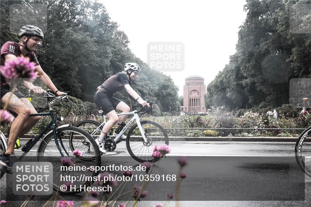13.09.2026 - Stadtparktriathlon H.Heesch http://msf.ph/oto/10359168 13.09.2026 13:25:22 Radfahren 1211, 1319, 1324, 1362, 1368, 1375, 1383, 1405, 1491, 1492, 1527 meine-sportfotos.de