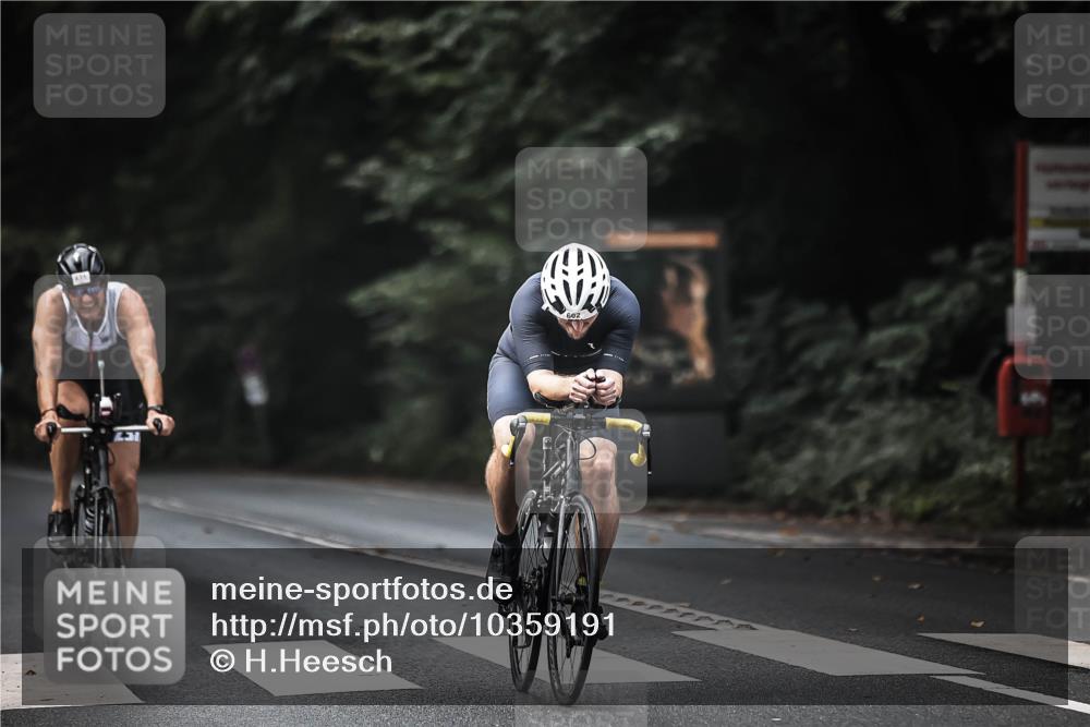 13.09.2026 - Stadtparktriathlon H.Heesch http://msf.ph/oto/10359191 13.09.2026 11:13:20 Radfahren 602, 630, 635, 668 meine-sportfotos.de