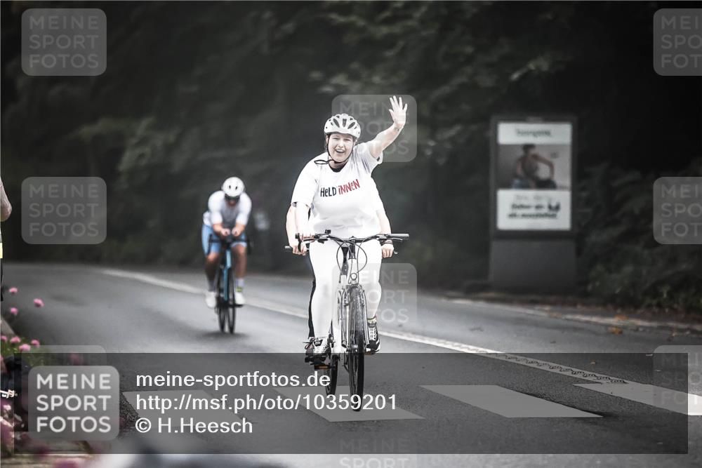 13.09.2026 - Stadtparktriathlon H.Heesch http://msf.ph/oto/10359201 13.09.2026 09:56:42 Radfahren 212, 248 meine-sportfotos.de