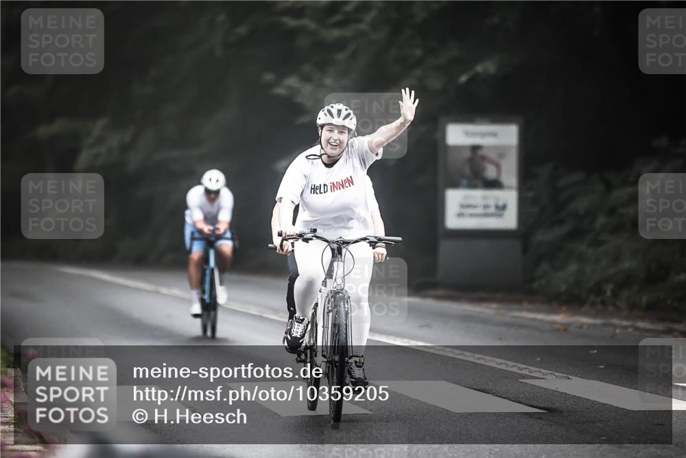 13.09.2026 - Stadtparktriathlon H.Heesch http://msf.ph/oto/10359205 13.09.2026 09:56:42 Radfahren 212, 248 meine-sportfotos.de
