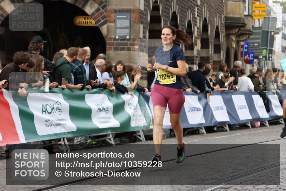 13.09.2026 - 21. swb-Marathon Bremen Strokosch-Dieckow http://msf.ph/oto/10359228 13.09.2026 10:57:46 Ziel 10177, 10226, 10300, 10394, 10517, 10518, 10687, 11106, 11365, 11480, 11498, 11609, 11734, 11965, 11966, 12037, 12111, 12263, 12372, 12400, 12411, 10078, 10559, 10565, 10707, 10728, 11136, 11332, 11824, 11856, 11863, 12231, 12427, 12551, 12555 meine-sportfotos.de