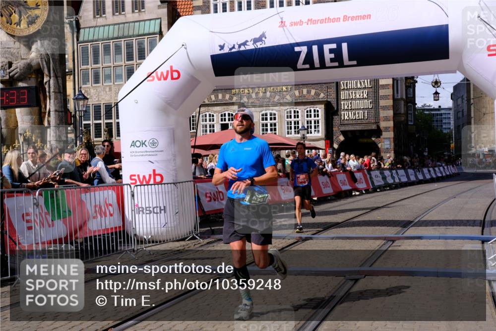 13.09.2026 - 21. swb-Marathon Bremen Tim E. http://msf.ph/oto/10359248 13.09.2026 12:55:22 Ziel 13085 meine-sportfotos.de