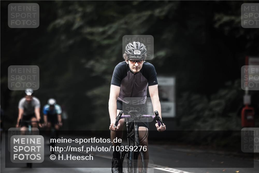 13.09.2026 - Stadtparktriathlon H.Heesch http://msf.ph/oto/10359276 13.09.2026 11:13:31 Radfahren 514, 621, 665, 686, 696 meine-sportfotos.de