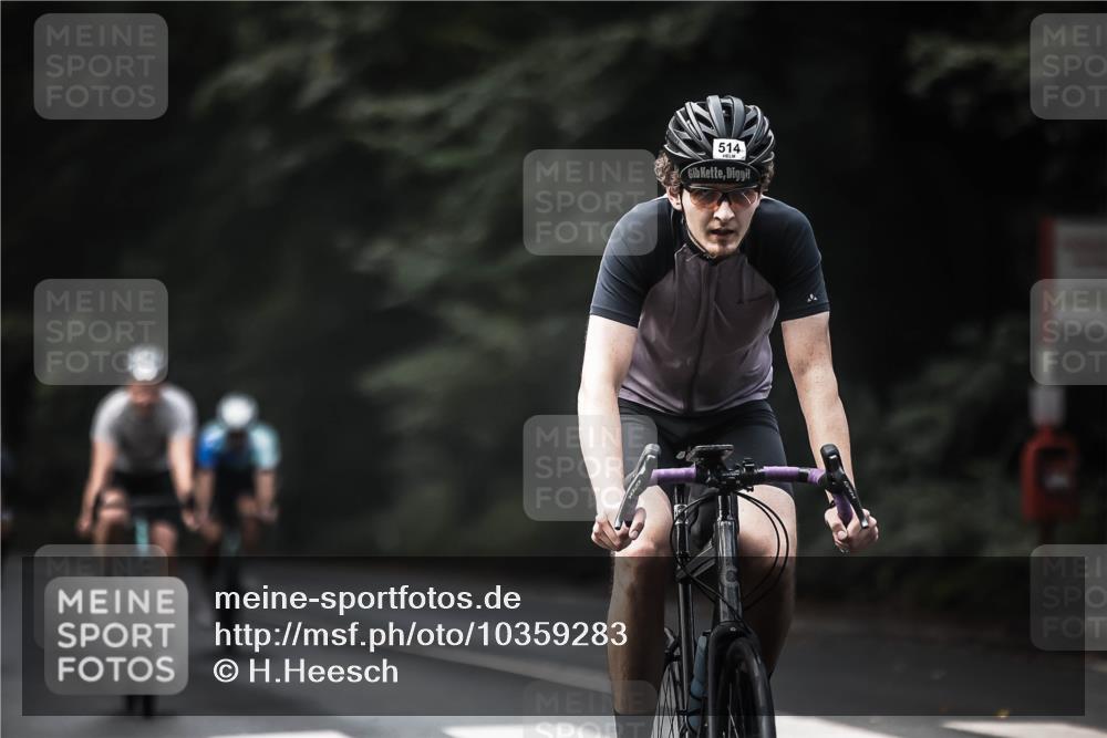 13.09.2026 - Stadtparktriathlon H.Heesch http://msf.ph/oto/10359283 13.09.2026 11:13:31 Radfahren 514, 621, 665, 686, 696 meine-sportfotos.de