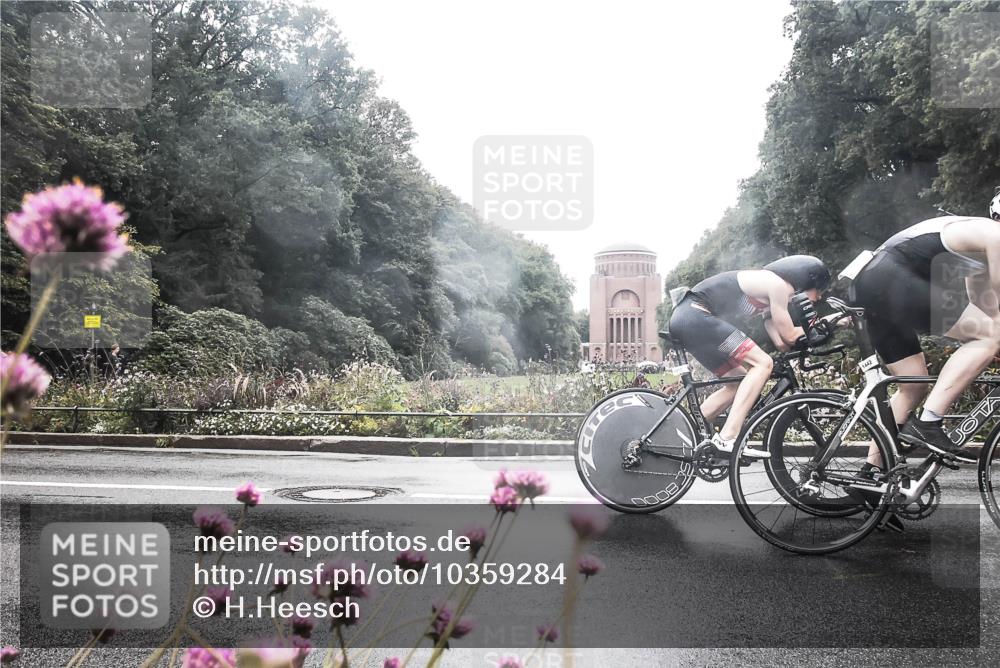 13.09.2026 - Stadtparktriathlon H.Heesch http://msf.ph/oto/10359284 13.09.2026 13:26:13 Radfahren 1349, 1442, 1463, 1472, 1512 meine-sportfotos.de