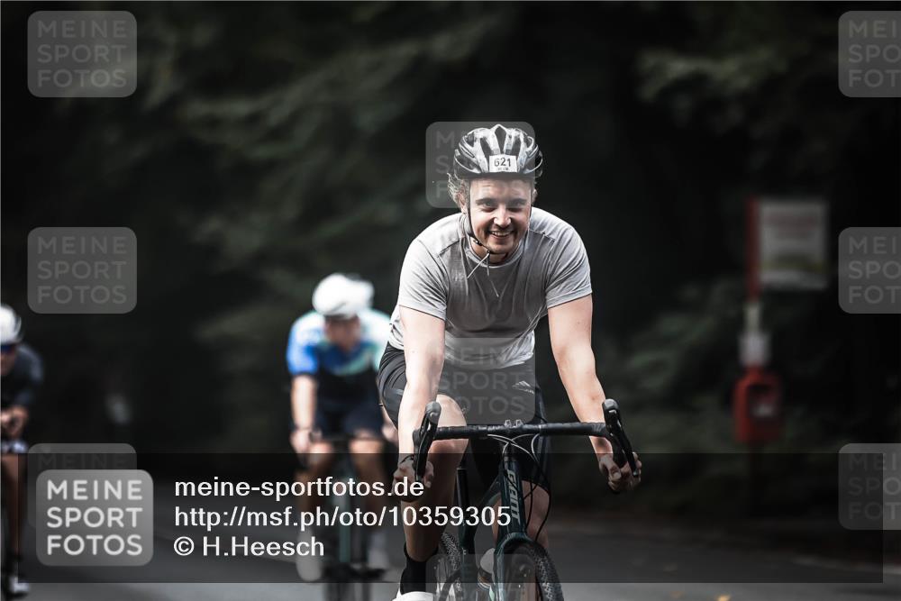13.09.2026 - Stadtparktriathlon H.Heesch http://msf.ph/oto/10359305 13.09.2026 11:13:33 Radfahren 514, 621, 665, 686, 696 meine-sportfotos.de