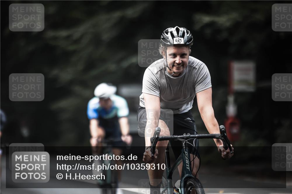 13.09.2026 - Stadtparktriathlon H.Heesch http://msf.ph/oto/10359310 13.09.2026 11:13:33 Radfahren 514, 621, 665, 686, 696 meine-sportfotos.de