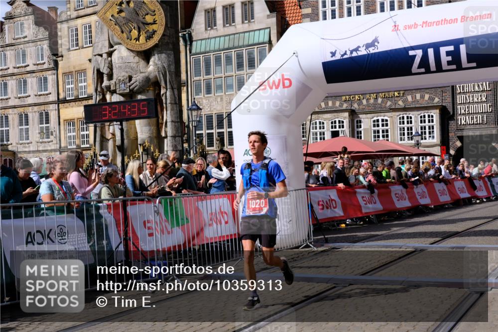 13.09.2026 - 21. swb-Marathon Bremen Tim E. http://msf.ph/oto/10359313 13.09.2026 12:55:24 Ziel 3744, 13085 meine-sportfotos.de