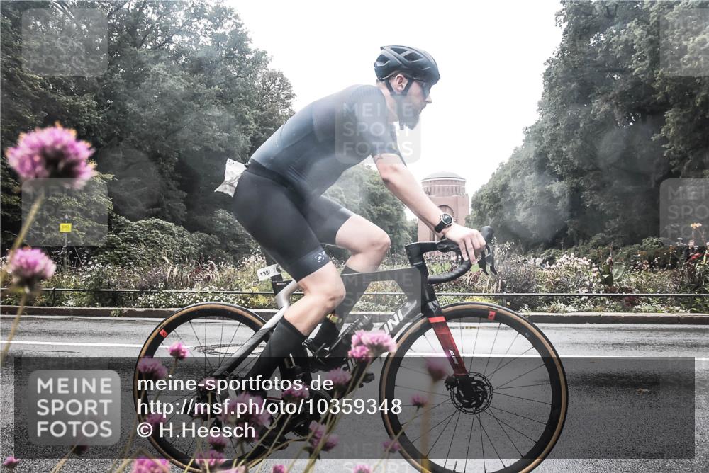 13.09.2026 - Stadtparktriathlon H.Heesch http://msf.ph/oto/10359348 13.09.2026 13:26:49 Radfahren 1329, 1380, 1438 meine-sportfotos.de