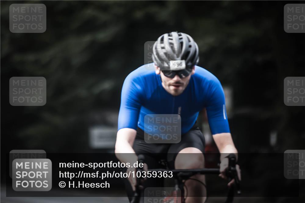 13.09.2026 - Stadtparktriathlon H.Heesch http://msf.ph/oto/10359363 13.09.2026 11:13:36 Radfahren 514, 621, 641, 665, 686, 696 meine-sportfotos.de