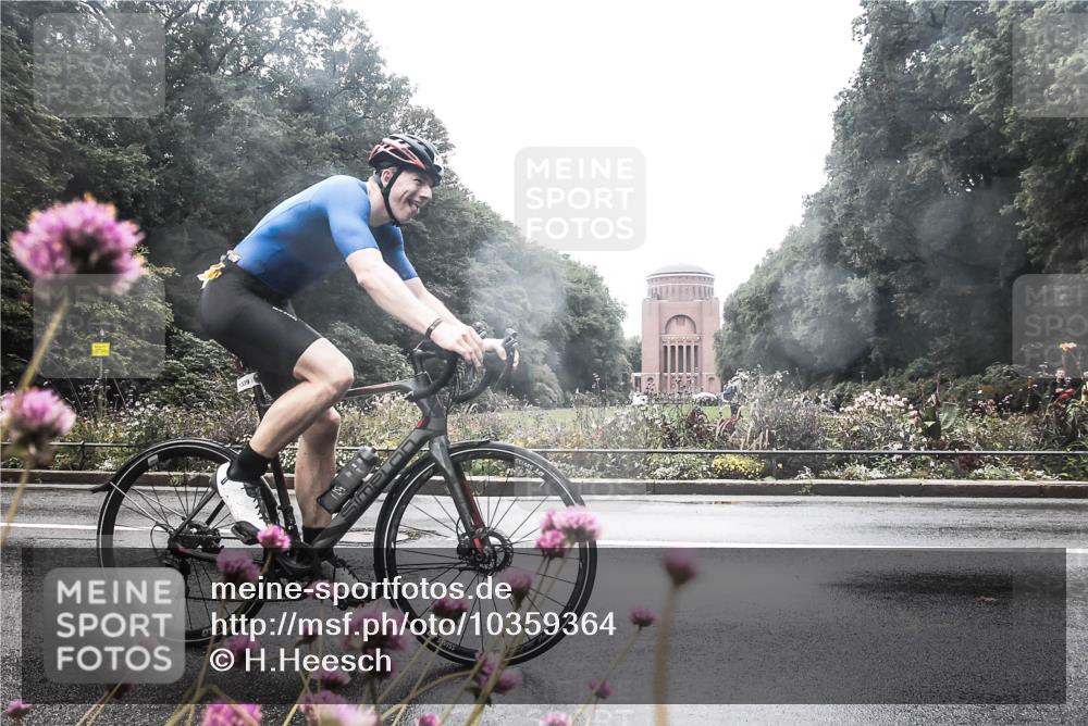 13.09.2026 - Stadtparktriathlon H.Heesch http://msf.ph/oto/10359364 13.09.2026 13:26:56 Radfahren 1339, 1340, 1439 meine-sportfotos.de