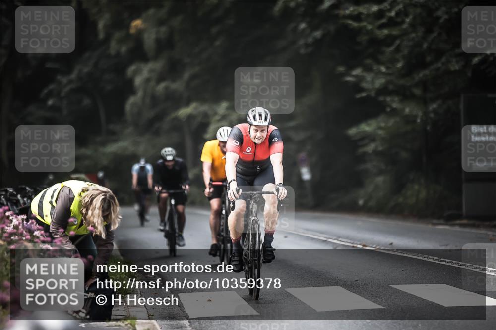 13.09.2026 - Stadtparktriathlon H.Heesch http://msf.ph/oto/10359378 13.09.2026 11:13:41 Radfahren 496, 503, 554, 641, 696 meine-sportfotos.de