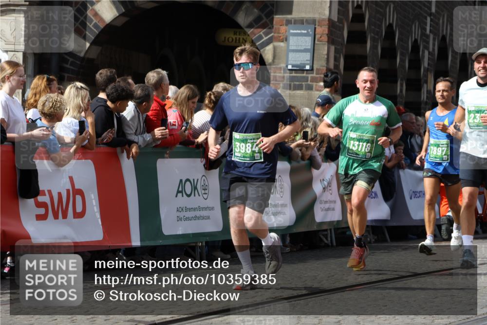 13.09.2026 - 21. swb-Marathon Bremen Strokosch-Dieckow http://msf.ph/oto/10359385 13.09.2026 13:34:04 Ziel 930, 2405, 2872, 2960, 3201, 3562, 3761, 4490, 4554, 4658, 4874, 5063, 5156, 5513, 5587, 6508, 6538, 6808, 7126, 7354, 7633, 7652, 7832, 7863, 8512, 8691, 9068, 9128, 9342, 9344, 9390, 9508, 10114, 13078, 1364, 2355, 2464, 3162, 3632, 3636, 3984, 5147, 5265, 5489, 5768, 6090, 6350, 6405, 7113, 7696, 7897, 7988, 8870, 9094, 9100, 9402, 9905, 10058, 13118 meine-sportfotos.de