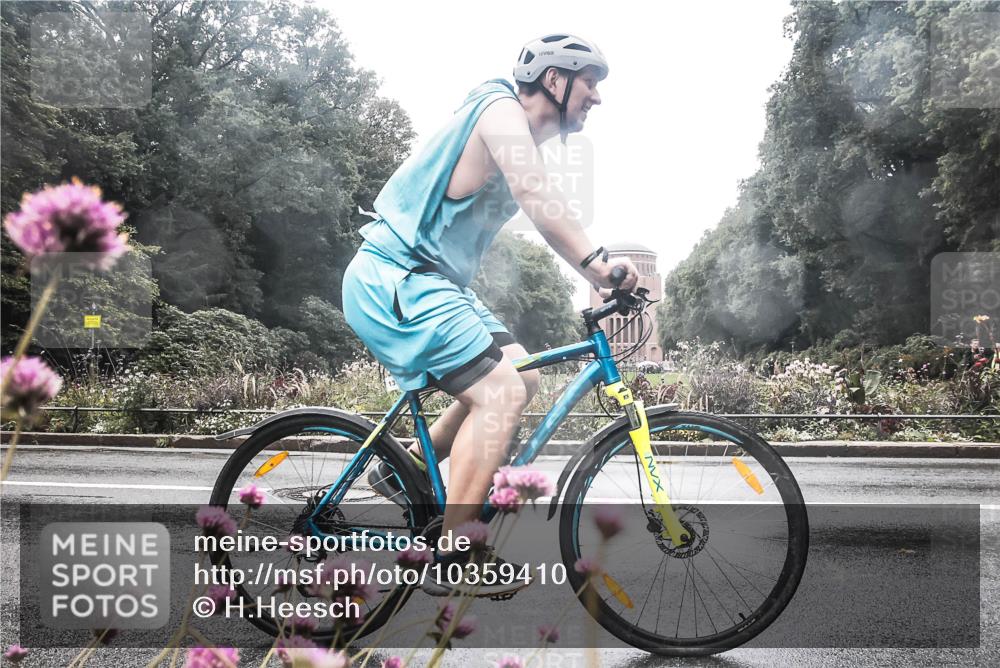 13.09.2026 - Stadtparktriathlon H.Heesch http://msf.ph/oto/10359410 13.09.2026 13:27:06 Radfahren 1350, 1367, 1411, 1478, 1507 meine-sportfotos.de