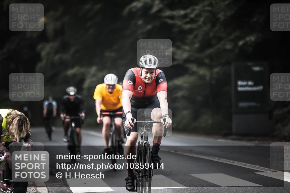 13.09.2026 - Stadtparktriathlon H.Heesch http://msf.ph/oto/10359414 13.09.2026 11:13:42 Radfahren 496, 503, 554, 605, 641, 696 meine-sportfotos.de