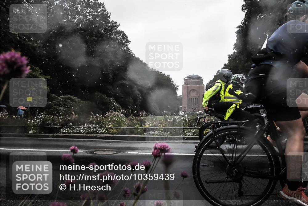13.09.2026 - Stadtparktriathlon H.Heesch http://msf.ph/oto/10359439 13.09.2026 12:03:03 Radfahren 747, 905, 948, 950 meine-sportfotos.de