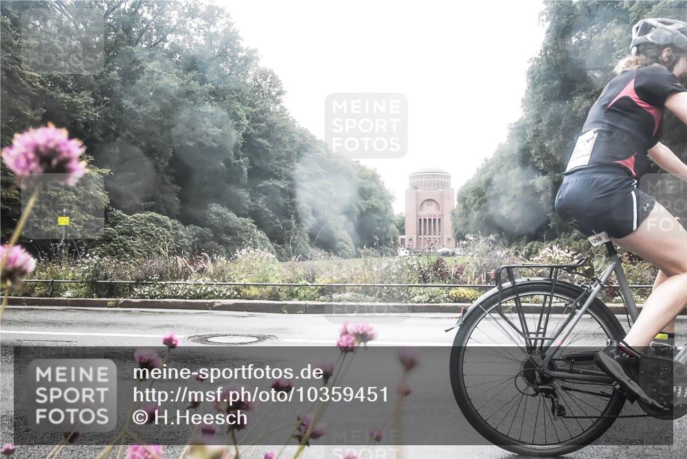 13.09.2026 - Stadtparktriathlon H.Heesch http://msf.ph/oto/10359451 13.09.2026 13:27:16 Radfahren 1258, 1352, 1363, 1477, 1497 meine-sportfotos.de