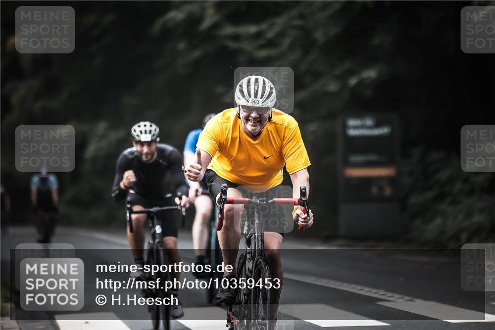 13.09.2026 - Stadtparktriathlon H.Heesch http://msf.ph/oto/10359453 13.09.2026 11:13:43 Radfahren 496, 503, 554, 605, 641 meine-sportfotos.de