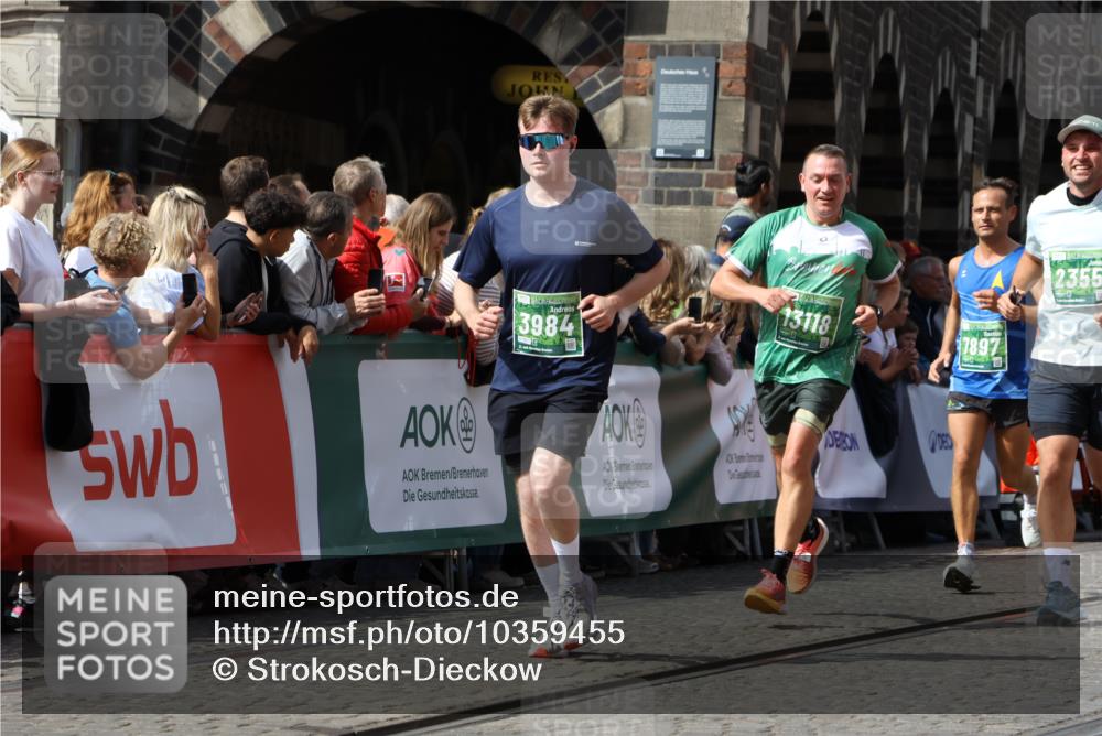 13.09.2026 - 21. swb-Marathon Bremen Strokosch-Dieckow http://msf.ph/oto/10359455 13.09.2026 13:34:04 Ziel 930, 2405, 2872, 2960, 3201, 3562, 3761, 4490, 4554, 4658, 4874, 5063, 5156, 5513, 5587, 6508, 6538, 6808, 7126, 7354, 7633, 7652, 7832, 7863, 8512, 8691, 9068, 9128, 9342, 9344, 9390, 9508, 10114, 13078, 1364, 2355, 2464, 3162, 3632, 3636, 3984, 5147, 5265, 5489, 5768, 6090, 6350, 6405, 7113, 7696, 7897, 7988, 8870, 9094, 9100, 9402, 9905, 10058, 13118 meine-sportfotos.de