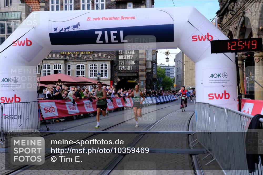 13.09.2026 - 21. swb-Marathon Bremen Tim E. http://msf.ph/oto/10359469 13.09.2026 12:56:11 Ziel 1583, 2072, 5163, 10034, 13080 meine-sportfotos.de
