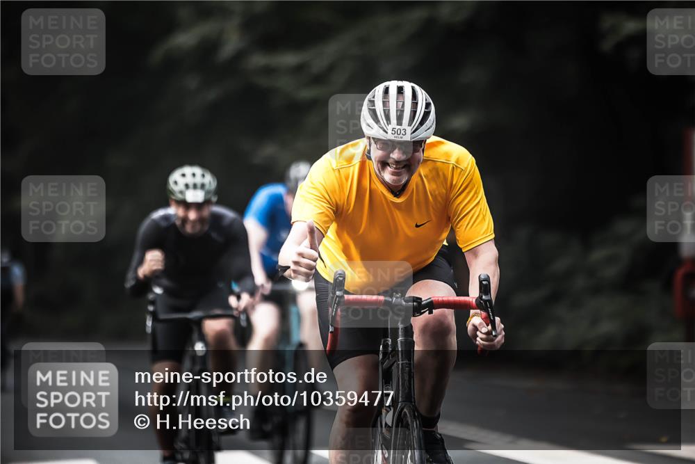 13.09.2026 - Stadtparktriathlon H.Heesch http://msf.ph/oto/10359477 13.09.2026 11:13:44 Radfahren 496, 503, 554, 605, 641 meine-sportfotos.de