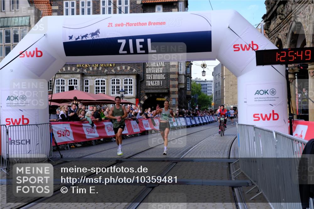 13.09.2026 - 21. swb-Marathon Bremen Tim E. http://msf.ph/oto/10359481 13.09.2026 12:56:11 Ziel 1583, 2072, 5163, 10034, 13080 meine-sportfotos.de