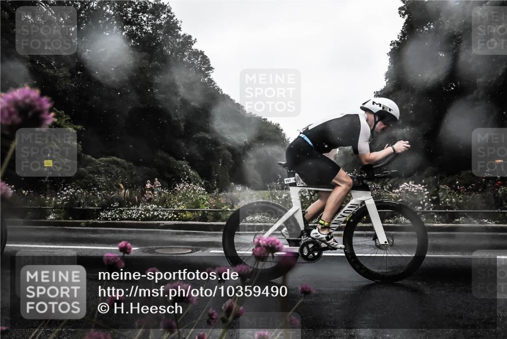 13.09.2026 - Stadtparktriathlon H.Heesch http://msf.ph/oto/10359490 13.09.2026 12:03:16 Radfahren 831, 879, 919, 952, 965, 990, 997 meine-sportfotos.de