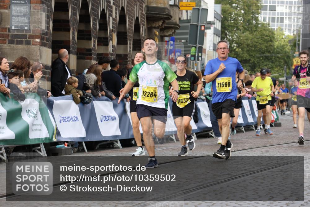 13.09.2026 - 21. swb-Marathon Bremen Strokosch-Dieckow http://msf.ph/oto/10359502 13.09.2026 10:57:50 Ziel 10177, 10226, 10300, 10394, 10517, 10518, 11106, 11245, 11365, 11480, 11498, 11609, 11734, 11965, 11966, 12037, 12111, 12222, 12372, 12400, 10078, 10543, 10559, 10565, 10604, 10826, 10903, 11136, 11332, 11824, 11863, 12551 meine-sportfotos.de