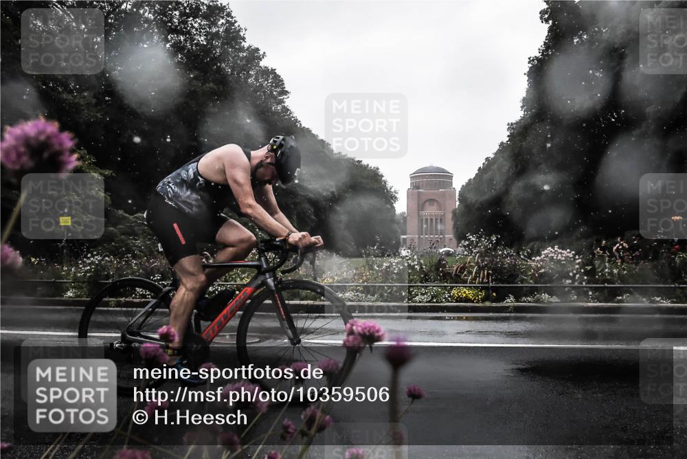 13.09.2026 - Stadtparktriathlon H.Heesch http://msf.ph/oto/10359506 13.09.2026 12:03:19 Radfahren 819, 919, 952, 965, 997 meine-sportfotos.de