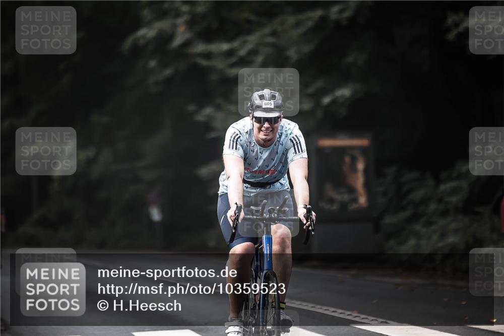 13.09.2026 - Stadtparktriathlon H.Heesch http://msf.ph/oto/10359523 13.09.2026 11:13:48 Radfahren 496, 503, 512, 554, 605, 641, 687 meine-sportfotos.de