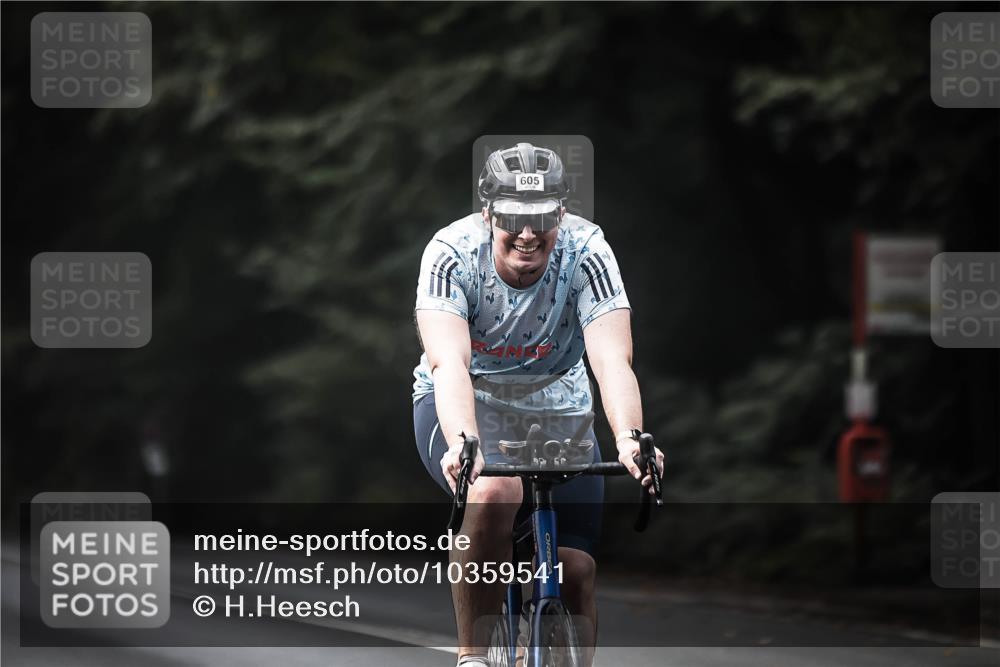 13.09.2026 - Stadtparktriathlon H.Heesch http://msf.ph/oto/10359541 13.09.2026 11:13:48 Radfahren 496, 503, 512, 554, 605, 641, 687 meine-sportfotos.de