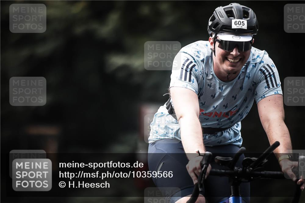 13.09.2026 - Stadtparktriathlon H.Heesch http://msf.ph/oto/10359566 13.09.2026 11:13:49 Radfahren 496, 503, 512, 554, 605, 687 meine-sportfotos.de