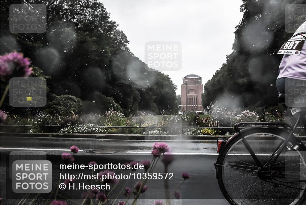 13.09.2026 - Stadtparktriathlon H.Heesch http://msf.ph/oto/10359572 13.09.2026 12:03:46 Radfahren 759, 887, 893, 914, 941, 996 meine-sportfotos.de