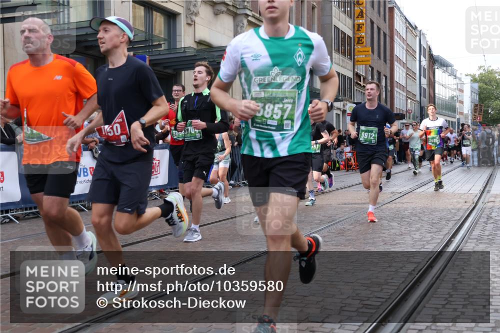 13.09.2026 - 21. swb-Marathon Bremen Strokosch-Dieckow http://msf.ph/oto/10359580 13.09.2026 13:35:30 Ziel 156, 318, 532, 607, 2565, 3026, 3056, 3087, 3226, 3454, 3485, 3704, 3780, 3857, 4016, 4048, 5026, 5071, 5157, 5276, 5308, 5381, 5467, 5468, 5584, 5586, 5816, 6159, 6465, 6466, 6644, 6649, 6724, 6874, 7036, 7235, 7385, 7597, 7675, 7691, 7700, 7804, 8145, 8335, 8705, 8816, 9243, 9784, 9862, 9892, 9912, 13121, 13179, 13213, 536, 1150, 2003, 2041, 2090, 2318, 2356, 2366, 2625, 2866, 3055, 3311, 3621, 3916, 4062, 4326, 4635, 4985, 5016, 5661, 6315, 6320, 6418, 6750, 6837, 7657 meine-sportfotos.de
