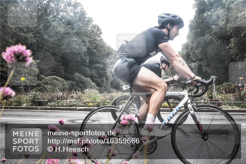 13.09.2026 - Stadtparktriathlon H.Heesch http://msf.ph/oto/10359666 13.09.2026 13:28:24 Radfahren 1353, 1369, 1407, 1464, 1482, 1500 meine-sportfotos.de