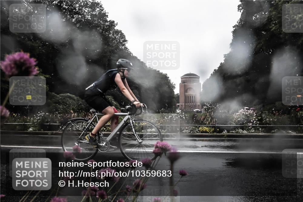 13.09.2026 - Stadtparktriathlon H.Heesch http://msf.ph/oto/10359683 13.09.2026 12:04:24 Radfahren 763, 785, 828, 857, 923, 964, 1036 meine-sportfotos.de