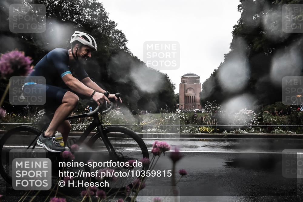 13.09.2026 - Stadtparktriathlon H.Heesch http://msf.ph/oto/10359815 13.09.2026 12:05:27 Radfahren 847, 963 meine-sportfotos.de