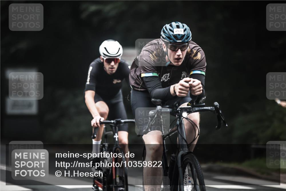 13.09.2026 - Stadtparktriathlon H.Heesch http://msf.ph/oto/10359822 13.09.2026 09:58:34 Radfahren 213, 238, 239, 262, 264, 299, 300, 306, 314, 322, 333 meine-sportfotos.de