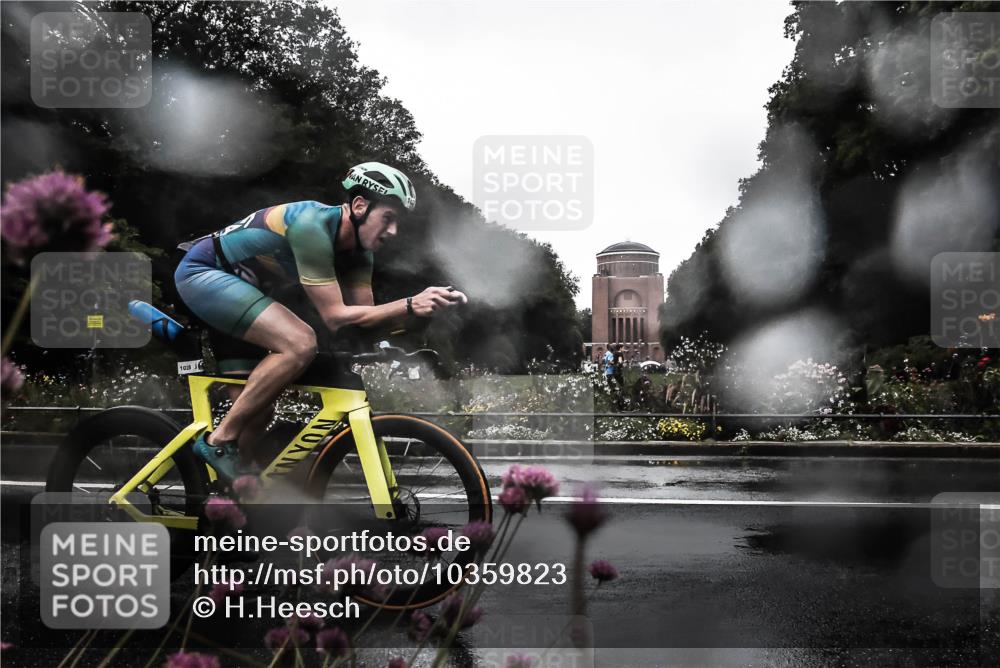 13.09.2026 - Stadtparktriathlon H.Heesch http://msf.ph/oto/10359823 13.09.2026 12:05:31 Radfahren 847, 1028 meine-sportfotos.de
