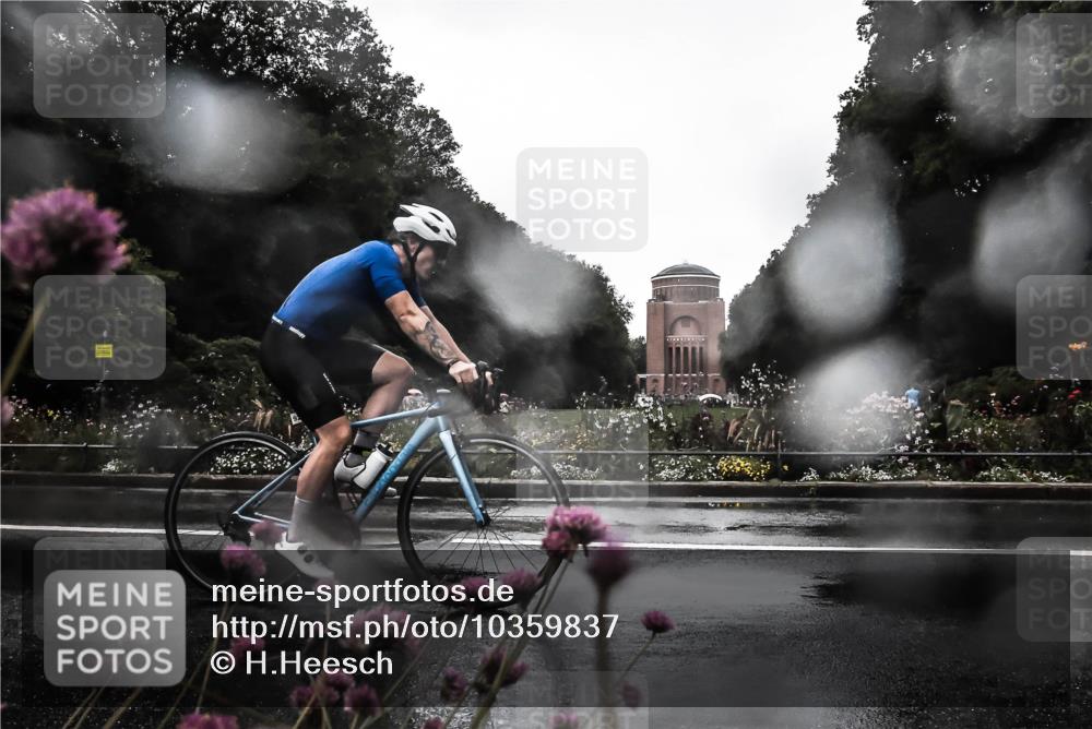 13.09.2026 - Stadtparktriathlon H.Heesch http://msf.ph/oto/10359837 13.09.2026 12:05:42 Radfahren 918, 920, 954, 970, 1009, 1037 meine-sportfotos.de