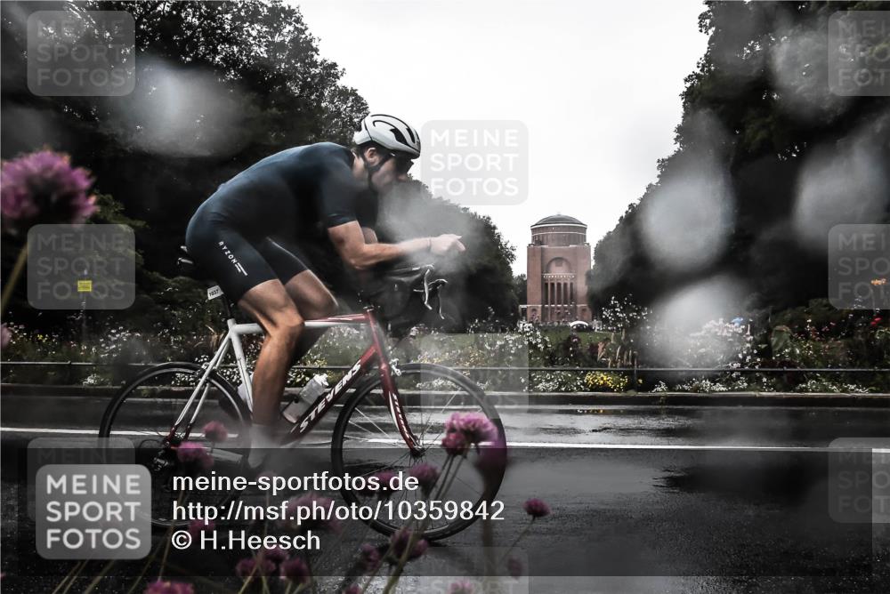 13.09.2026 - Stadtparktriathlon H.Heesch http://msf.ph/oto/10359842 13.09.2026 12:05:43 Radfahren 918, 920, 954, 1009, 1037 meine-sportfotos.de