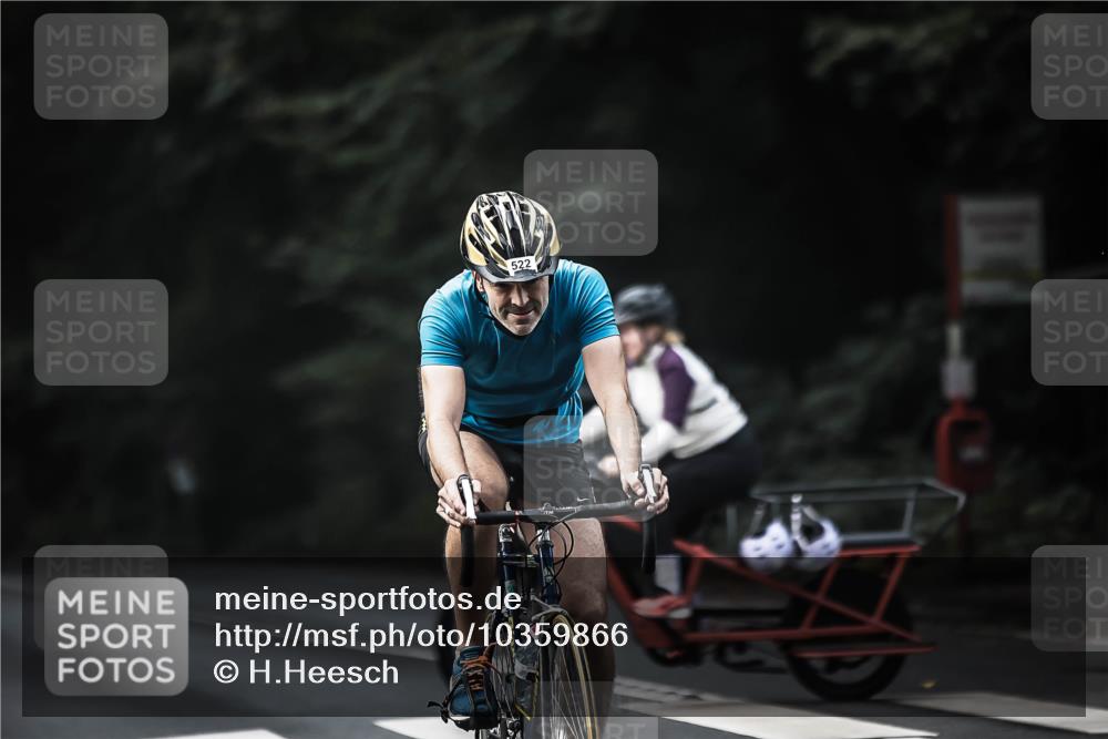 13.09.2026 - Stadtparktriathlon H.Heesch http://msf.ph/oto/10359866 13.09.2026 11:14:23 Radfahren 522 meine-sportfotos.de