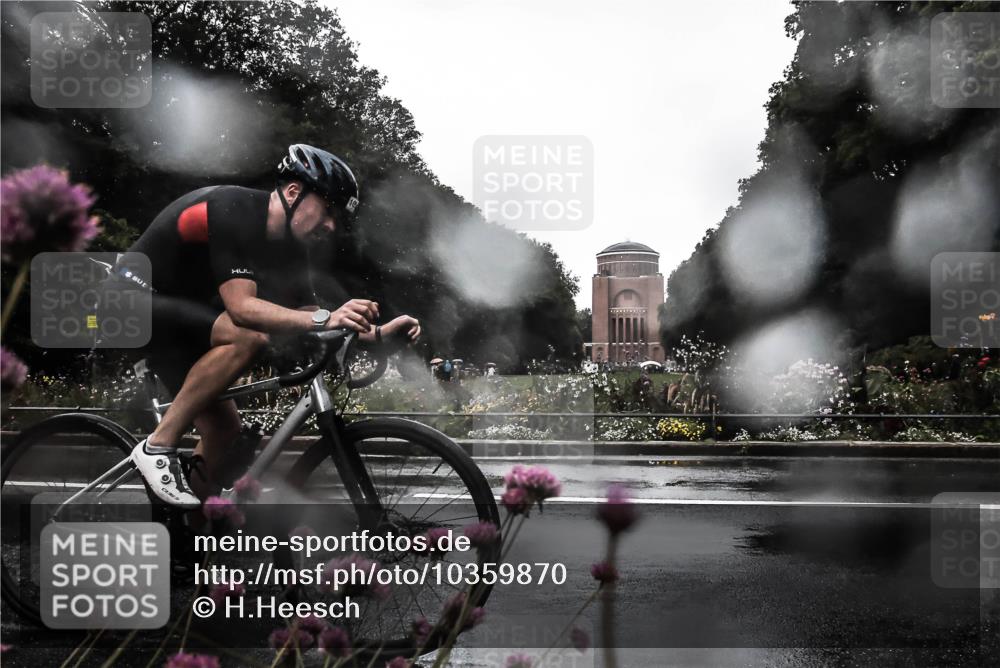 13.09.2026 - Stadtparktriathlon H.Heesch http://msf.ph/oto/10359870 13.09.2026 12:05:53 Radfahren 864, 894, 999, 1051, 1065 meine-sportfotos.de