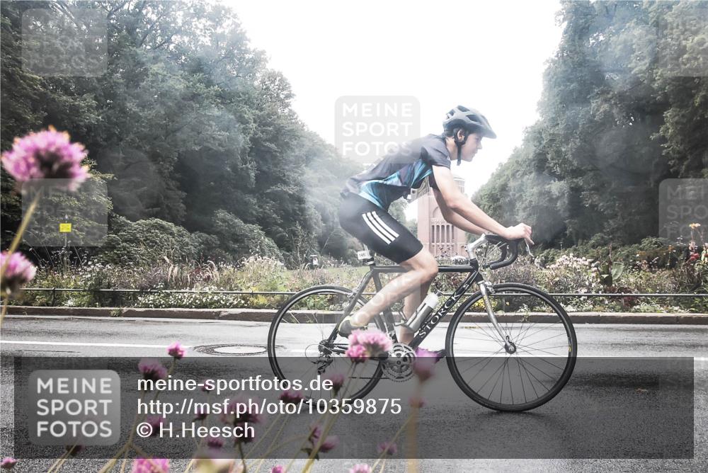 13.09.2026 - Stadtparktriathlon H.Heesch http://msf.ph/oto/10359875 13.09.2026 13:29:28 Radfahren 1212, 1386, 1406, 1430, 1453 meine-sportfotos.de