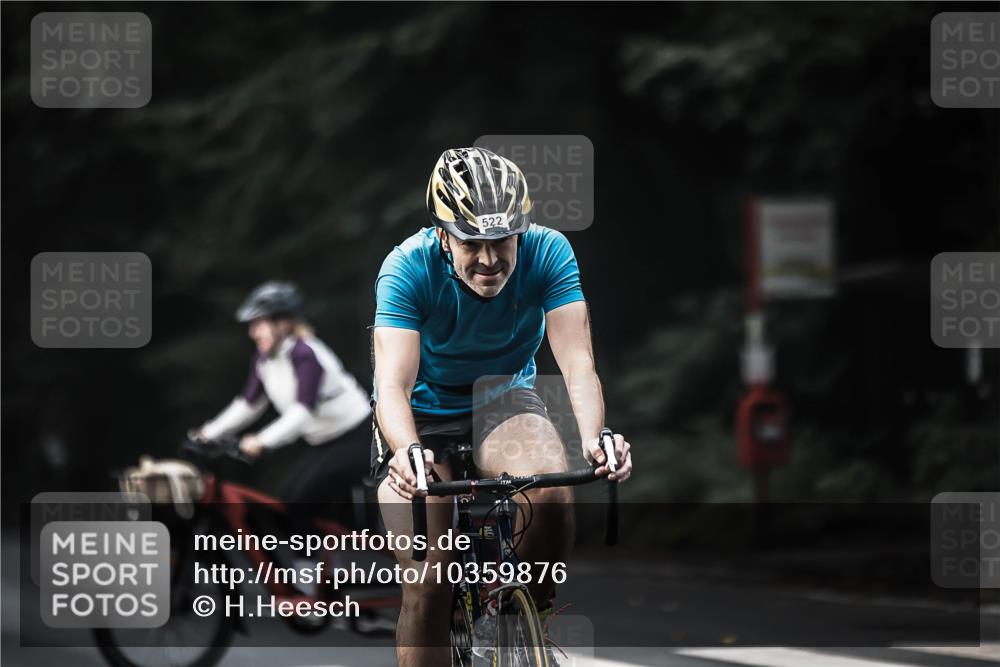 13.09.2026 - Stadtparktriathlon H.Heesch http://msf.ph/oto/10359876 13.09.2026 11:14:23 Radfahren 522 meine-sportfotos.de
