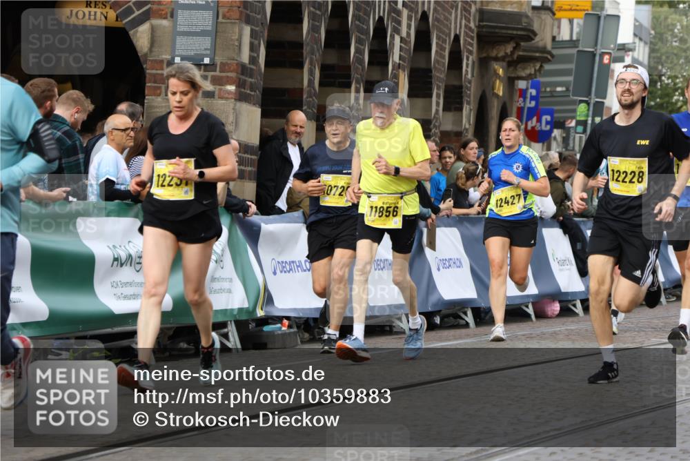 13.09.2026 - 21. swb-Marathon Bremen Strokosch-Dieckow http://msf.ph/oto/10359883 13.09.2026 10:57:56 Ziel 10177, 10300, 10394, 10460, 11106, 11153, 11245, 11365, 11480, 11498, 11532, 11568, 11734, 11965, 11966, 12037, 12111, 12222, 12264, 12372, 10494, 10543, 10604, 10673, 10826, 10828, 10903, 10914, 10931, 10932, 11295, 11332, 11752, 11863, 11884, 12441, 12482 meine-sportfotos.de