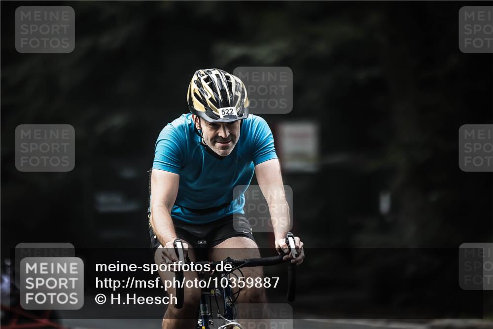 13.09.2026 - Stadtparktriathlon H.Heesch http://msf.ph/oto/10359887 13.09.2026 11:14:23 Radfahren 522 meine-sportfotos.de