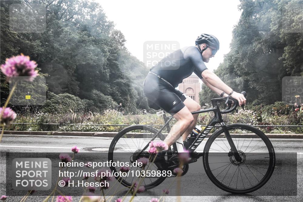 13.09.2026 - Stadtparktriathlon H.Heesch http://msf.ph/oto/10359889 13.09.2026 13:29:38 Radfahren 1360, 1435 meine-sportfotos.de