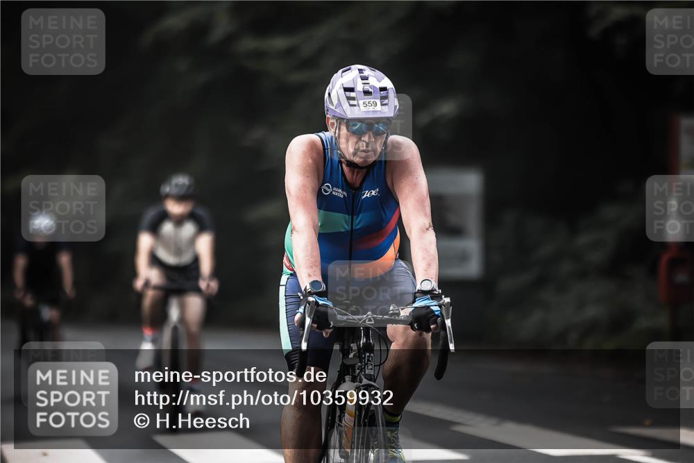 13.09.2026 - Stadtparktriathlon H.Heesch http://msf.ph/oto/10359932 13.09.2026 11:14:31 Radfahren 467, 559, 632 meine-sportfotos.de